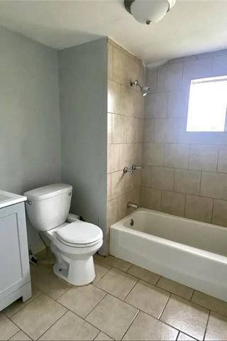 623 W 5th Street, Freeport, TX 77541