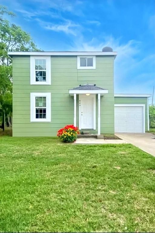 623 W 5th Street, Freeport, TX 77541