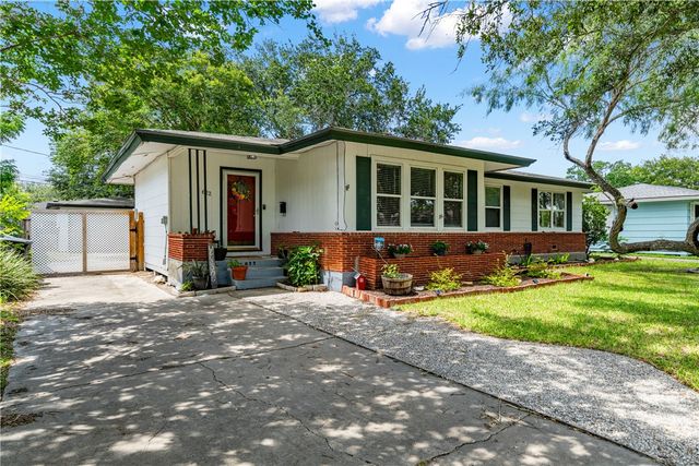 622 Bermuda Pl, Corpus Christi, TX 78411