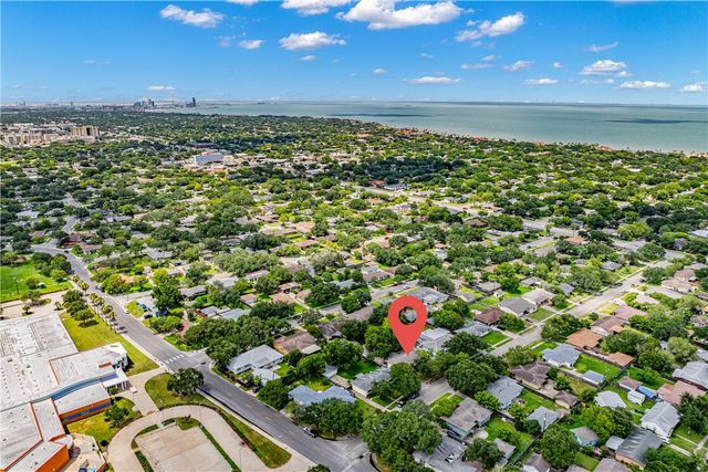 622 Bermuda Pl, Corpus Christi, TX 78411