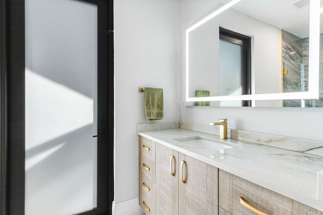 17607 Bocaire Place, Boca Raton, FL 33487