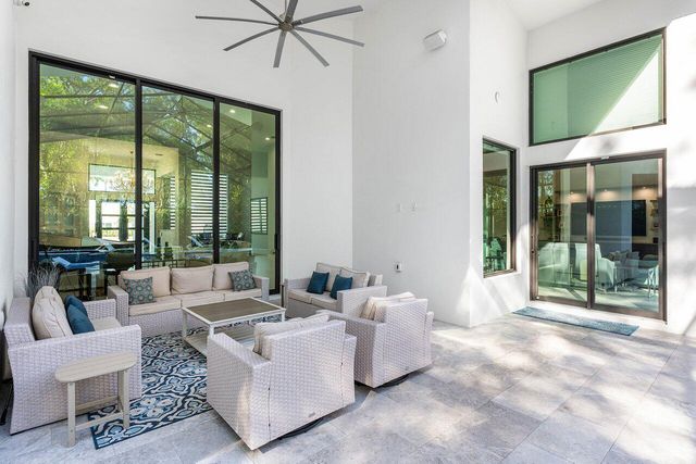 17607 Bocaire Place, Boca Raton, FL 33487