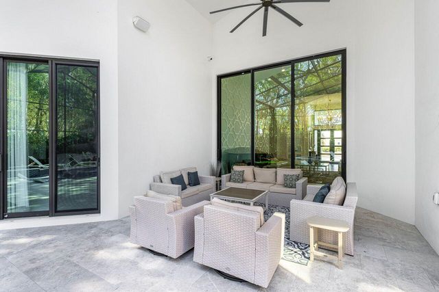 17607 Bocaire Place, Boca Raton, FL 33487