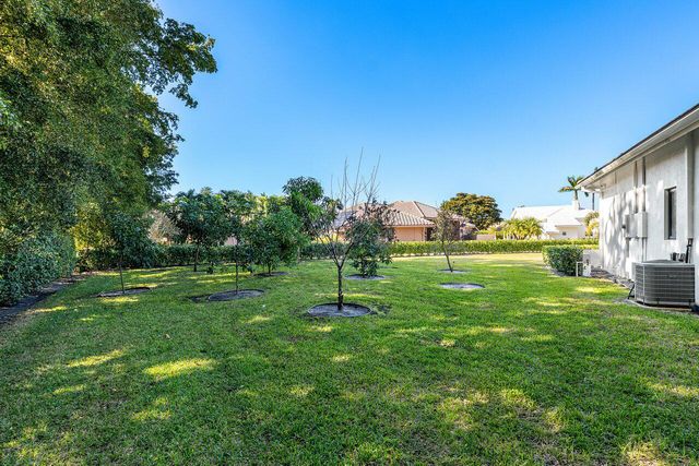 17607 Bocaire Place, Boca Raton, FL 33487