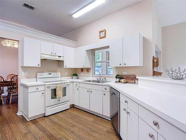 1033 MORNING STAR DRIVE, Lakeland, FL 33810