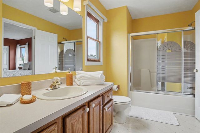 12 Foxtail Ln, Chili, NY 14514