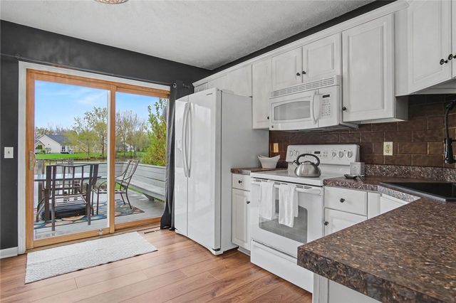 12 Foxtail Ln, Chili, NY 14514