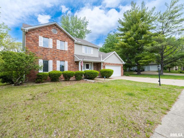 6607 N CAMELOT Road, Peoria, IL 61615