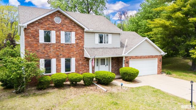 6607 N CAMELOT Road, Peoria, IL 61615