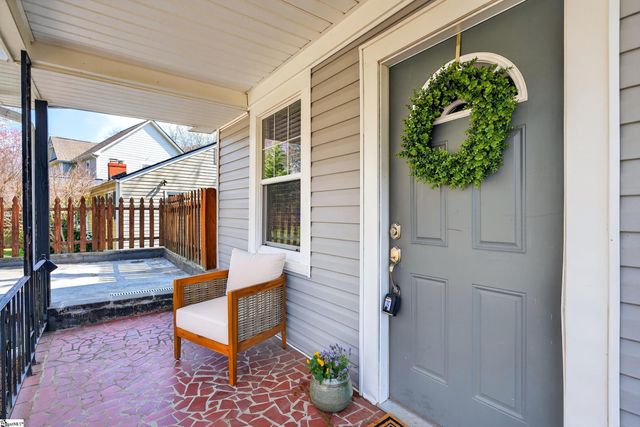 100 Woodville Avenue, Greenville, SC 29607