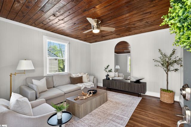 100 Woodville Avenue, Greenville, SC 29607