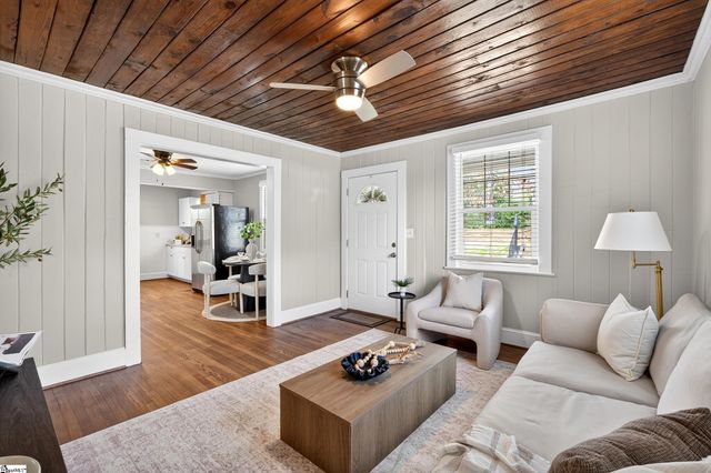 100 Woodville Avenue, Greenville, SC 29607