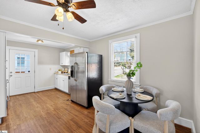 100 Woodville Avenue, Greenville, SC 29607