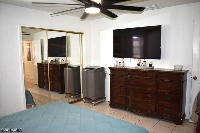 5225 23rd AVE SW, Naples, FL 34116