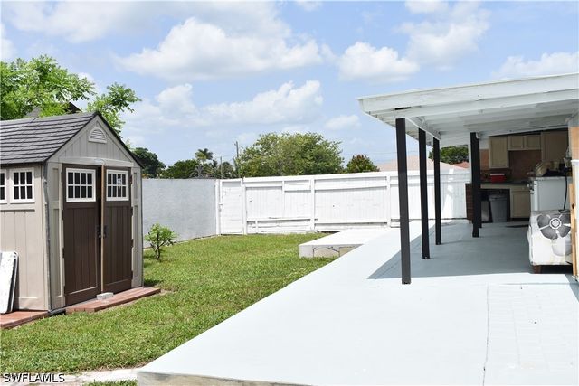 5225 23rd AVE SW, Naples, FL 34116