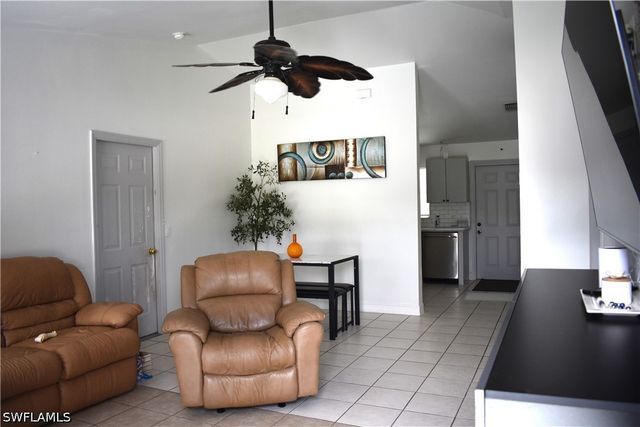5225 23rd AVE SW, Naples, FL 34116