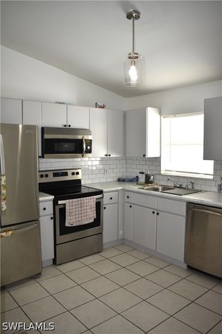 5225 23rd AVE SW, Naples, FL 34116