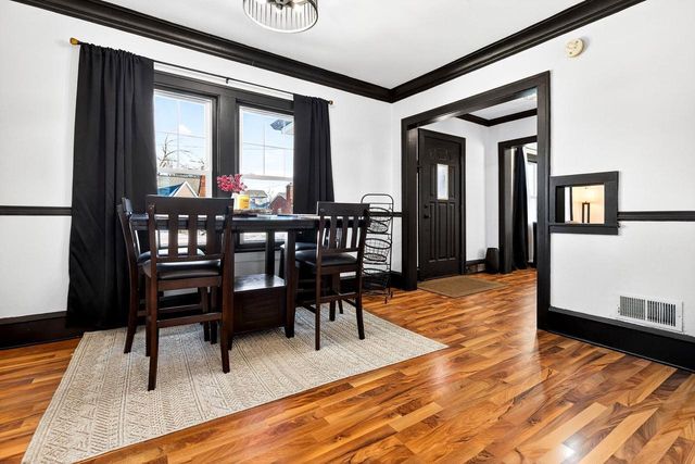 327 SARAH STREET, Kaukauna, WI 54130