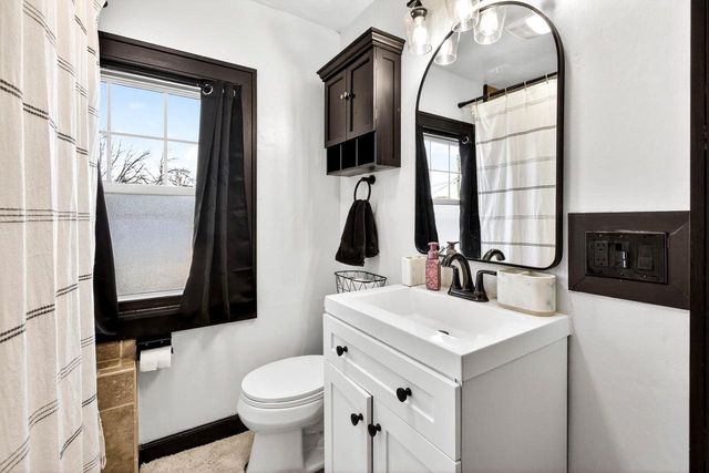 327 SARAH STREET, Kaukauna, WI 54130