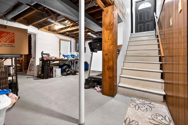 327 SARAH STREET, Kaukauna, WI 54130