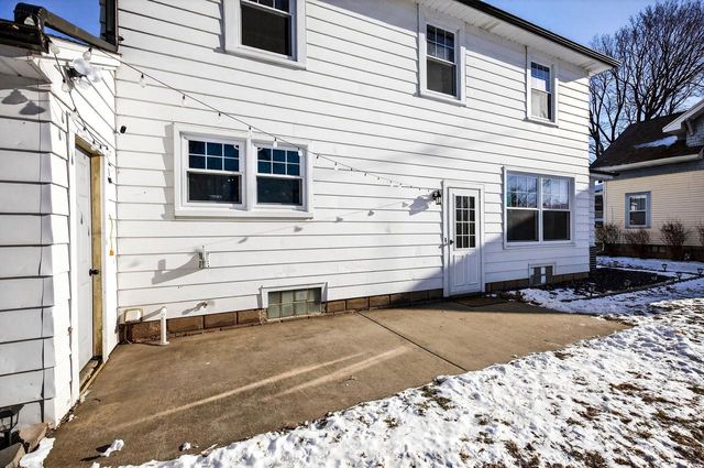 327 SARAH STREET, Kaukauna, WI 54130