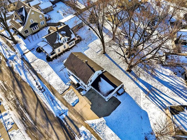 327 SARAH STREET, Kaukauna, WI 54130