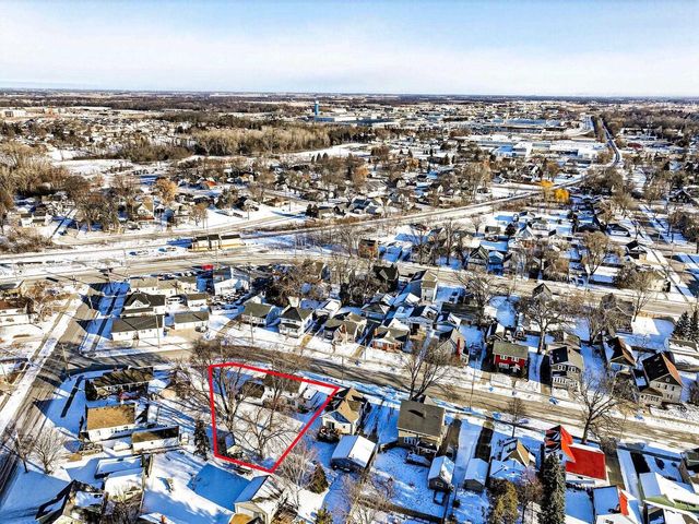 327 SARAH STREET, Kaukauna, WI 54130