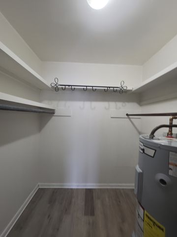 2601 Hillsboro Pike Apt E6, Nashville, TN 37212