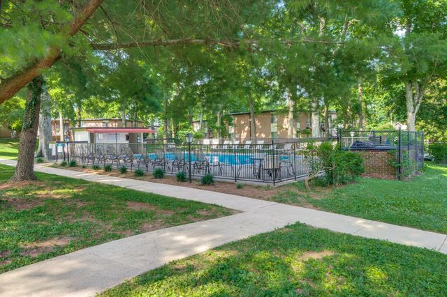2601 Hillsboro Pike Apt E6, Nashville, TN 37212