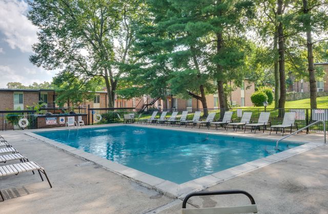 2601 Hillsboro Pike Apt E6, Nashville, TN 37212