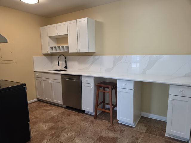 2601 Hillsboro Pike Apt E6, Nashville, TN 37212