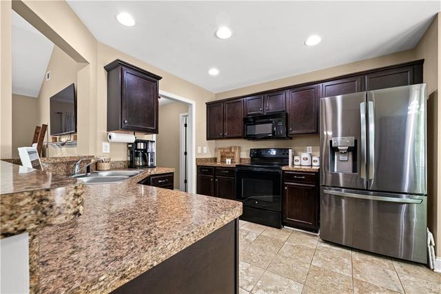 206 Jackson Farms Drive, Rockmart, GA 30153