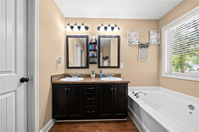 206 Jackson Farms Drive, Rockmart, GA 30153