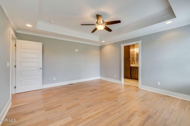 231 Riverwatch Circle, Kingsport, TN 37660