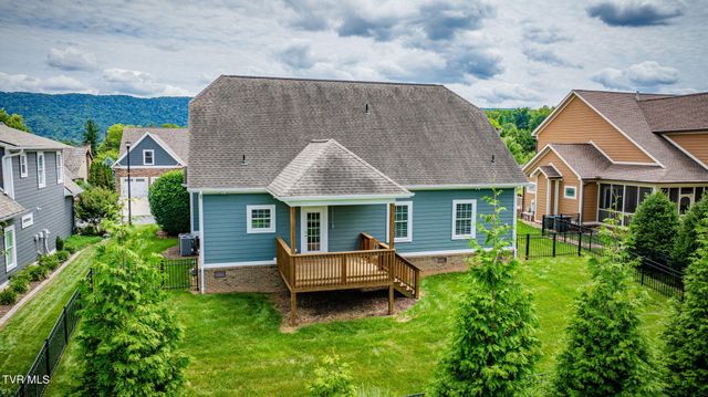 231 Riverwatch Circle, Kingsport, TN 37660