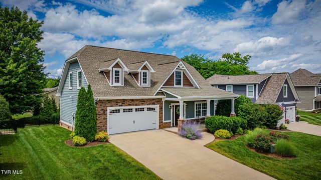 231 Riverwatch Circle, Kingsport, TN 37660