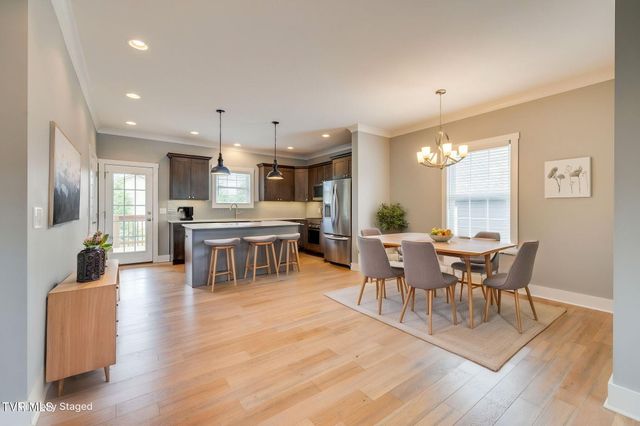 231 Riverwatch Circle, Kingsport, TN 37660