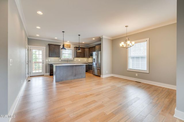 231 Riverwatch Circle, Kingsport, TN 37660