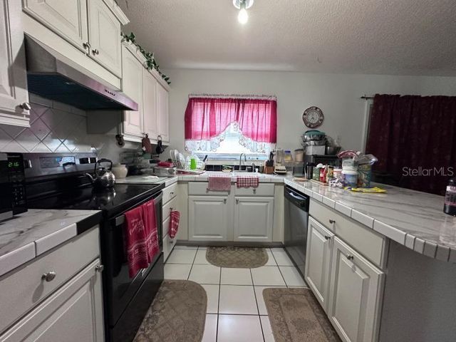 311 OAK TRACK DRIVE, Ocala, FL 34472