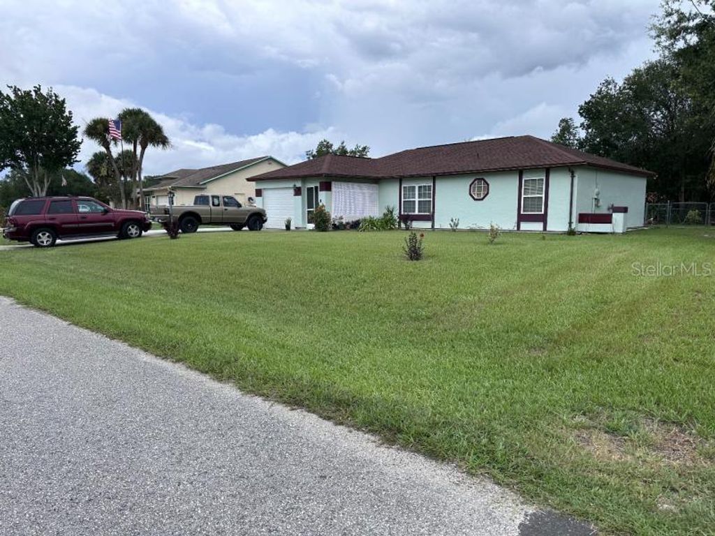 311 OAK TRACK DRIVE, Ocala, FL 34472