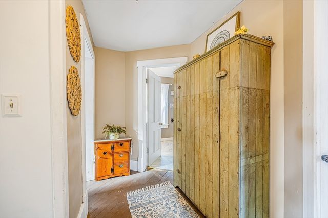 46 Worthington Rd, Huntington, MA 01050