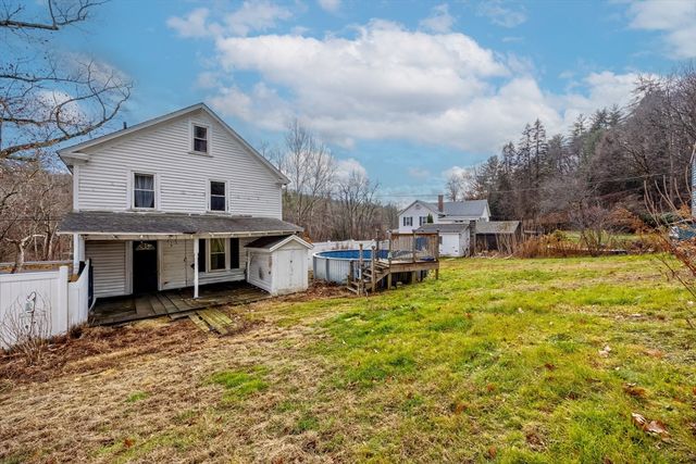 46 Worthington Rd, Huntington, MA 01050