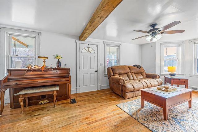 46 Worthington Rd, Huntington, MA 01050