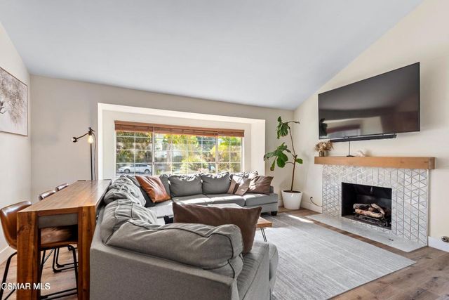 363 Larcom Street, Thousand Oaks, CA 91360