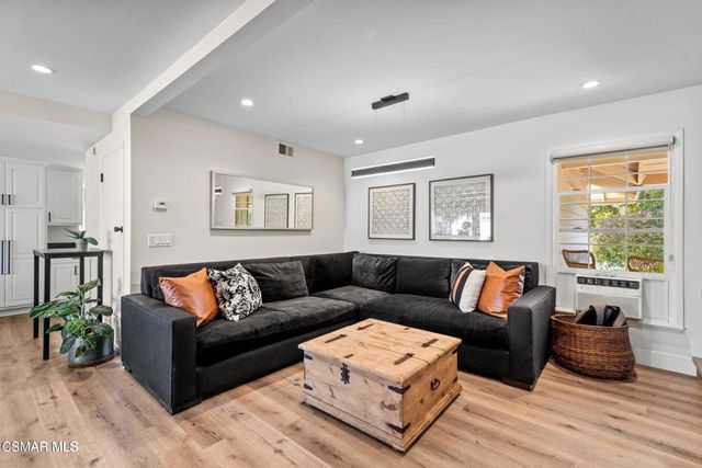 363 Larcom Street, Thousand Oaks, CA 91360