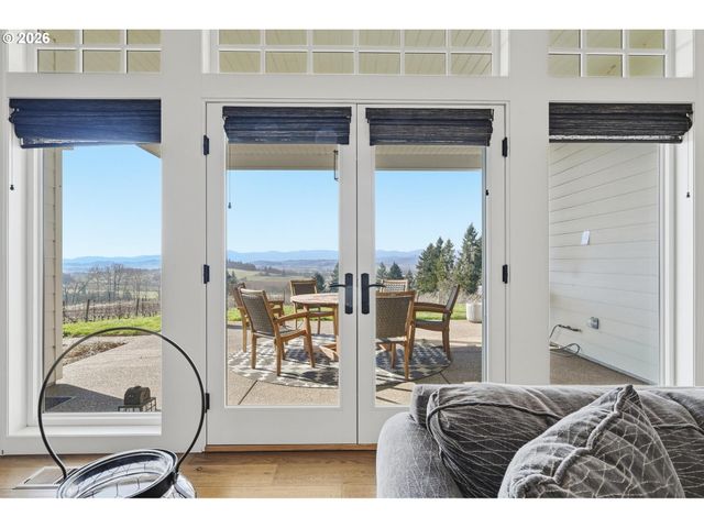 15682 Ne Yamhill Rd, Yamhill, OR 97148