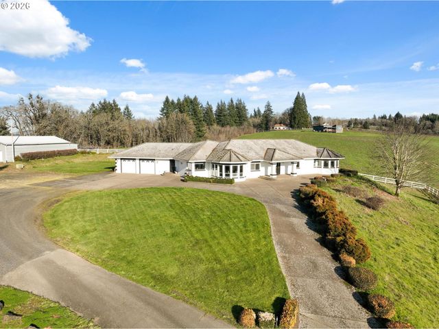 15682 Ne Yamhill Rd, Yamhill, OR 97148