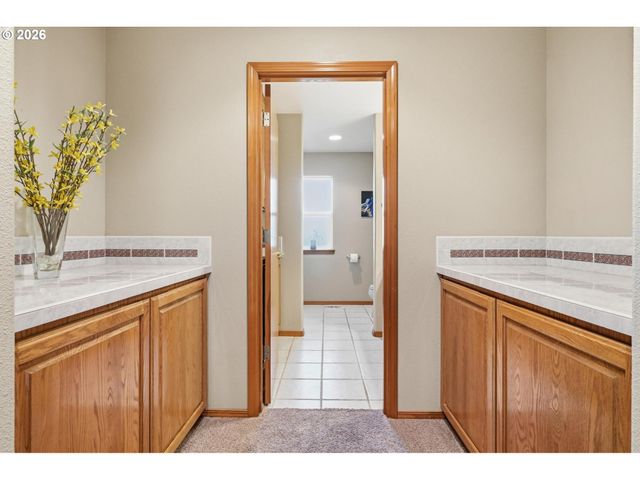 15682 Ne Yamhill Rd, Yamhill, OR 97148