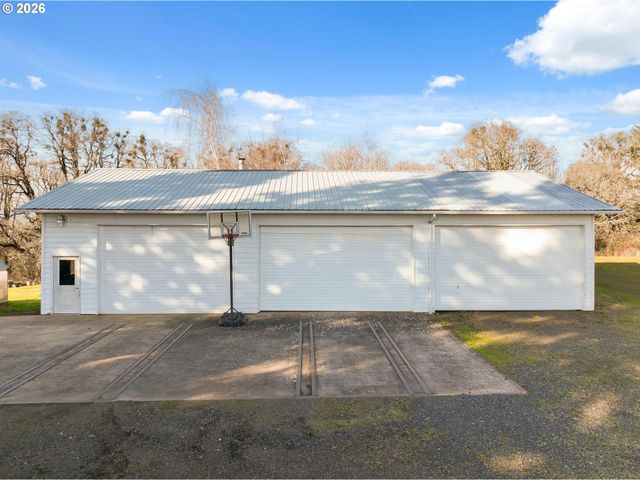 15682 Ne Yamhill Rd, Yamhill, OR 97148