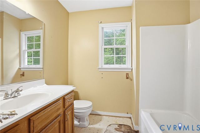 6045 Hopewell Rd, New Kent, VA 23124